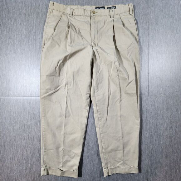 Eddie Bauer Other - Eddie Bauer Mens Chino Pants 42x30 Actual(42x29) Wrinkle Resistant Classic Fit